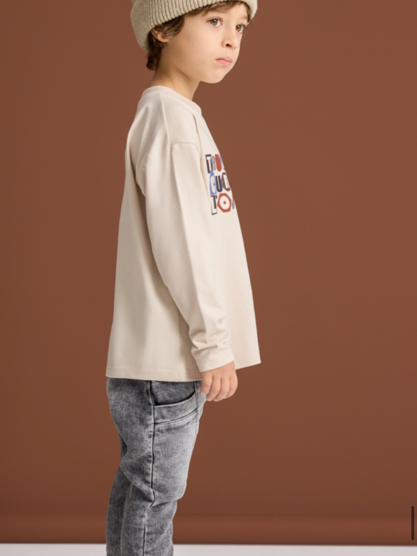 Untitled design 72 Longsleeve Beżowy LOOSE BLUZZ - obrazek 3